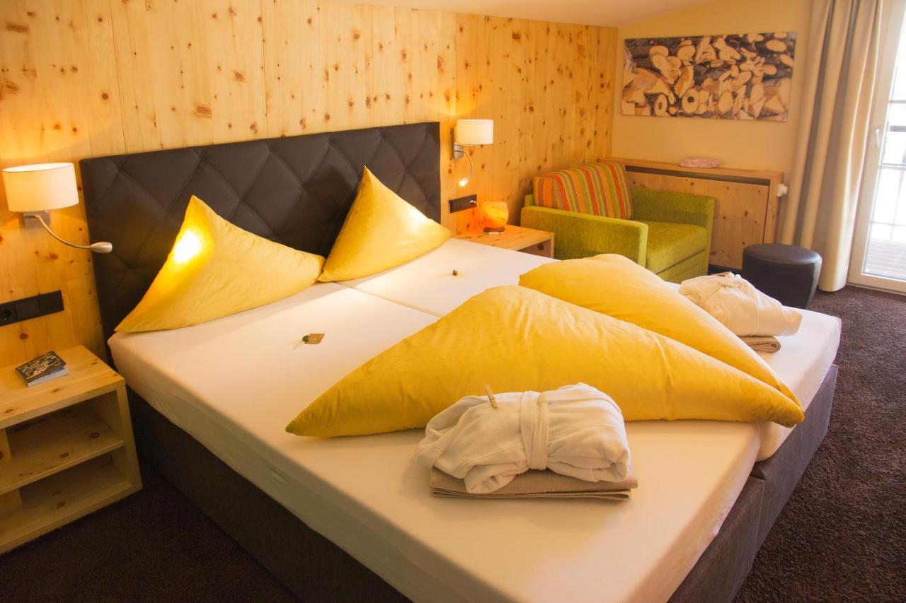 Wohlfuehlhotel Hubertushof Stuben am Arlberg Eksteriør billede
