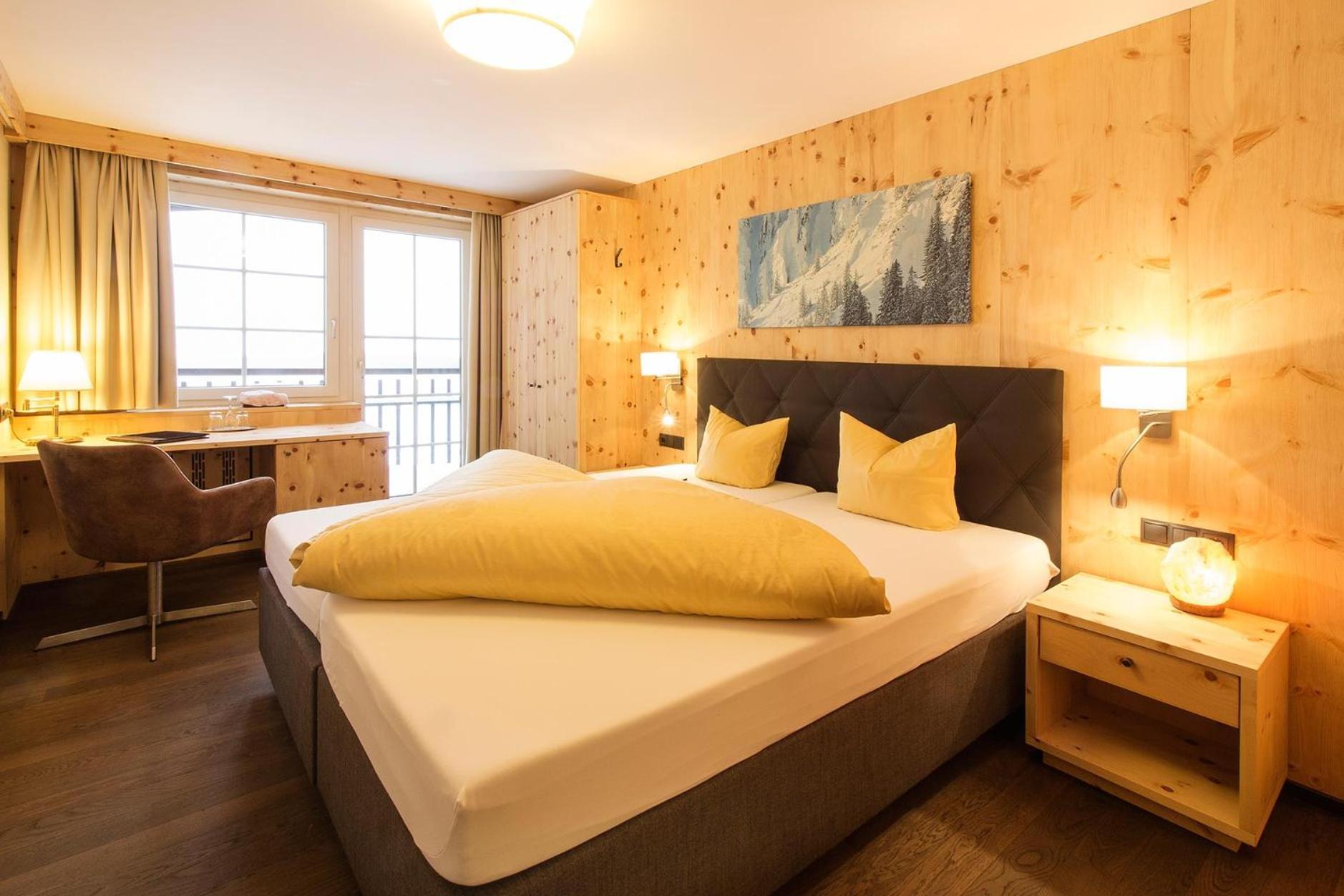 Wohlfuehlhotel Hubertushof Stuben am Arlberg Eksteriør billede