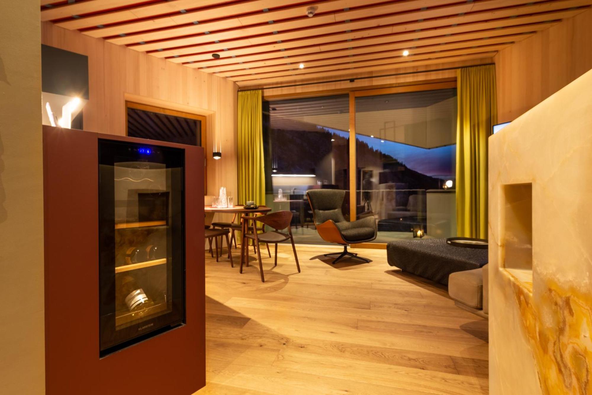 Wohlfuehlhotel Hubertushof Stuben am Arlberg Eksteriør billede